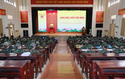 TRƯỜNG SQKTQS TỔ CHỨC KHAI MẠC DIỄN TẬP DT24