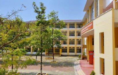 Các khoa chuyên ngành