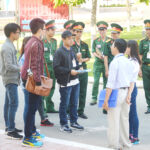 Trao đổi kiến thức và tài liệu học tập giữa các trường sau giờ thi